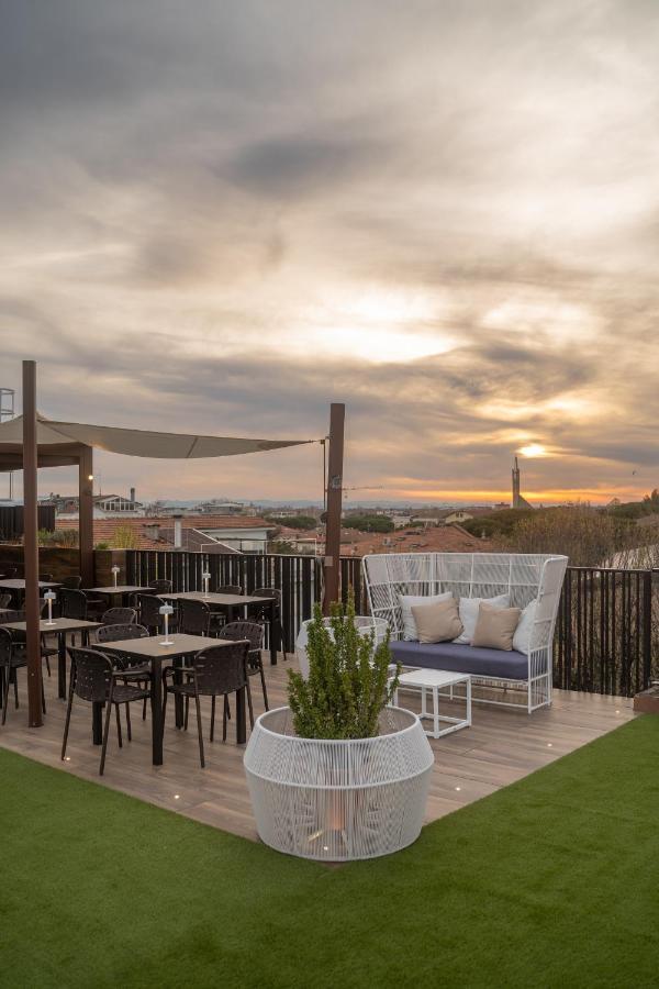 My Place Hotel Rimini Exterior photo
