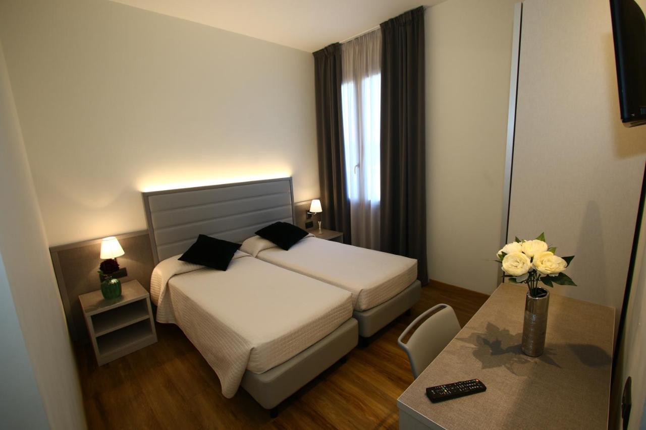 My Place Hotel Rimini Exterior photo